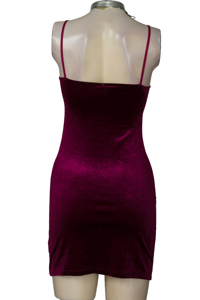 Vestido / Enterizo color Morado - Closeando