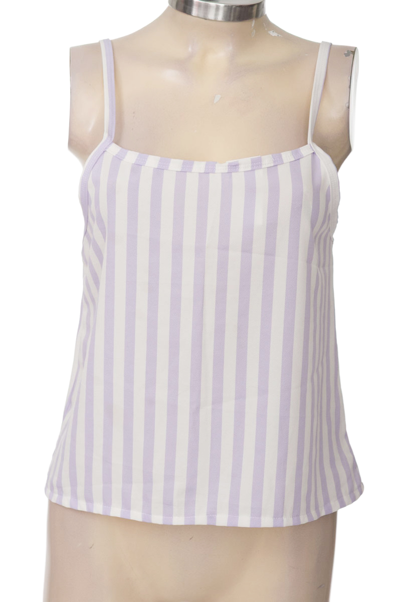 Top / Camiseta color Lila - Closeando