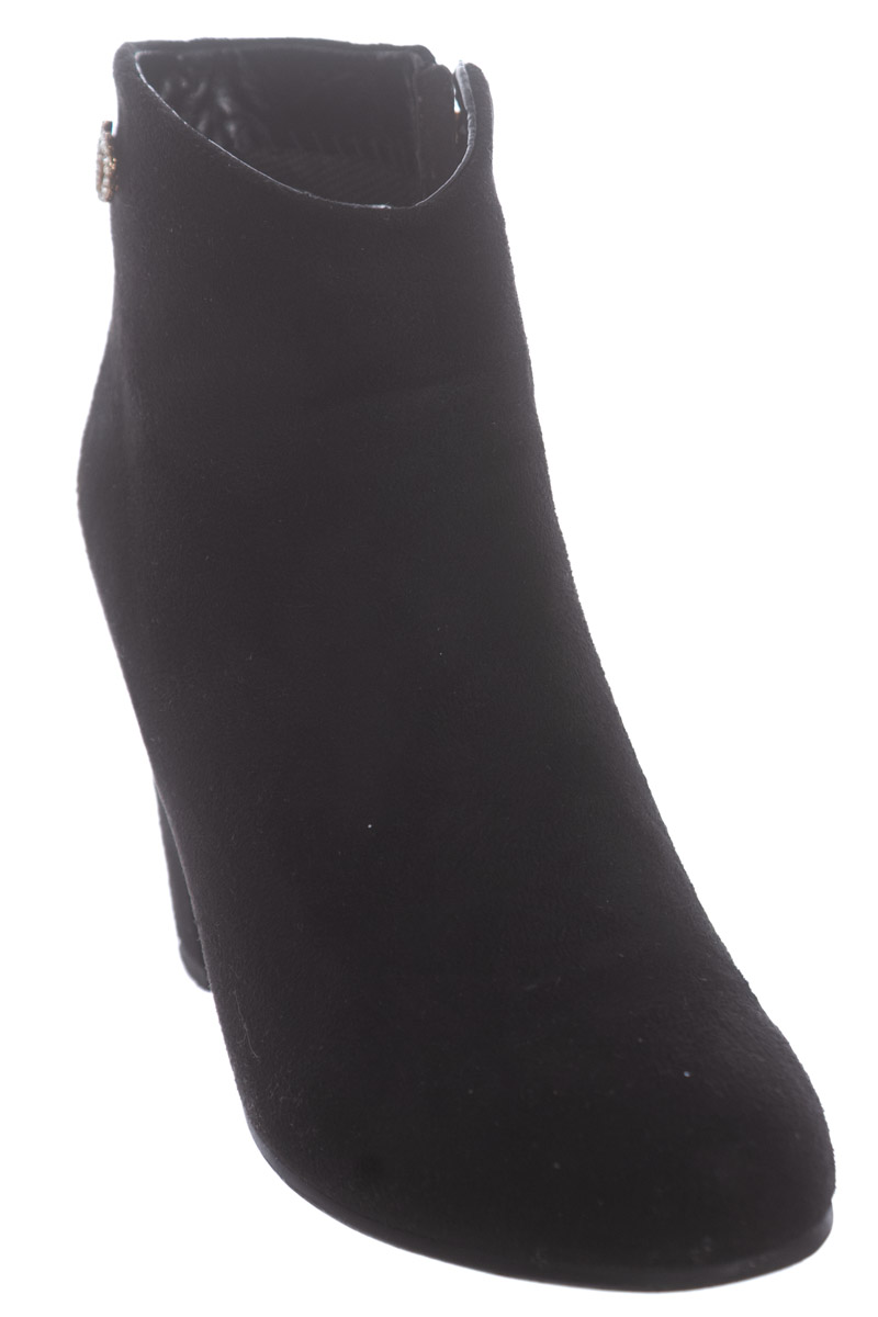 Zapatos color Negro - Vía Spring