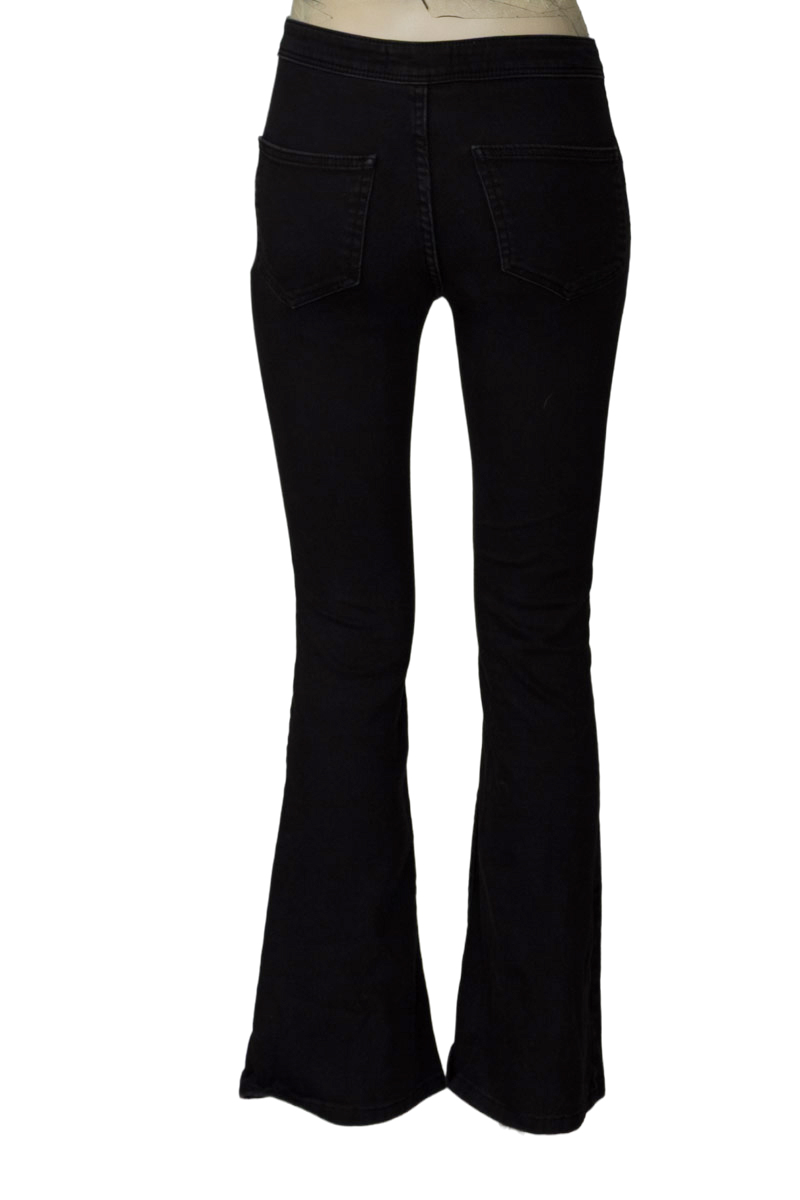Pantalones color Negro - Bershka