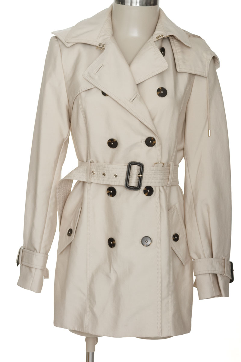 Chaqueta / Abrigo color Beige - Zara
