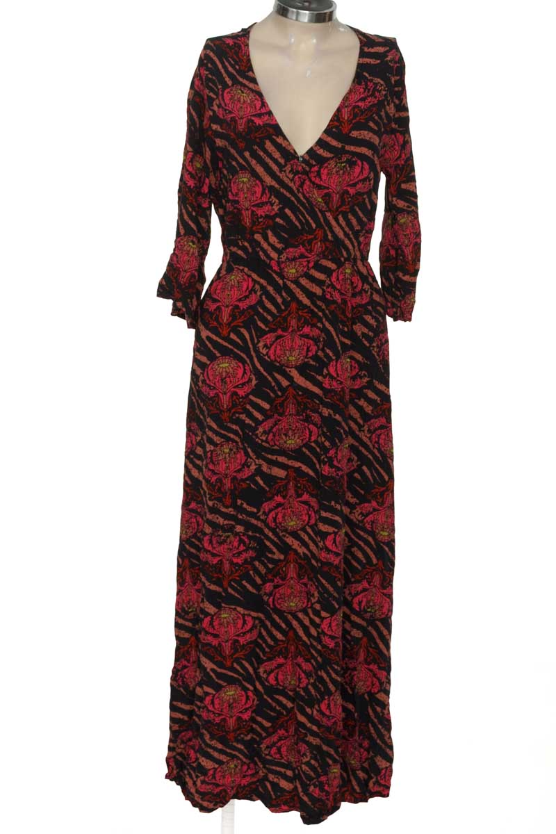 Vestido / Enterizo color Negro - TopMark