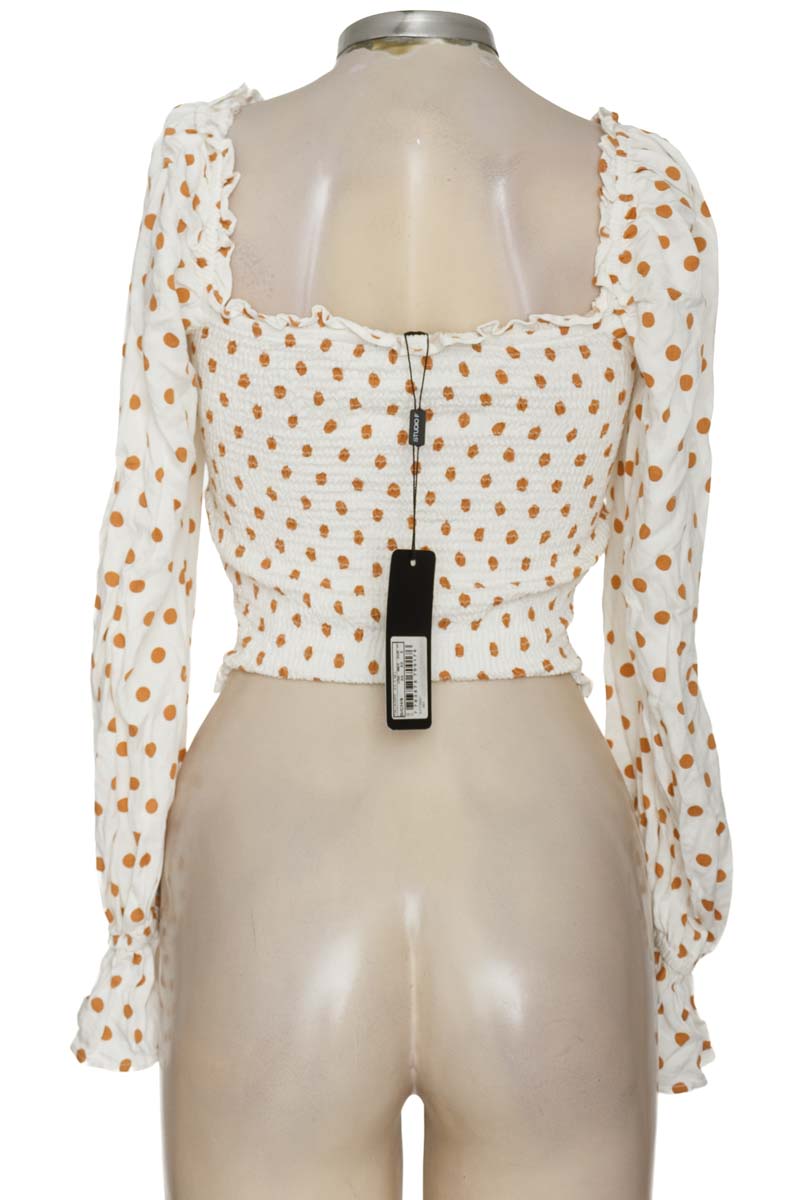 Blusa color Blanco - Closeando