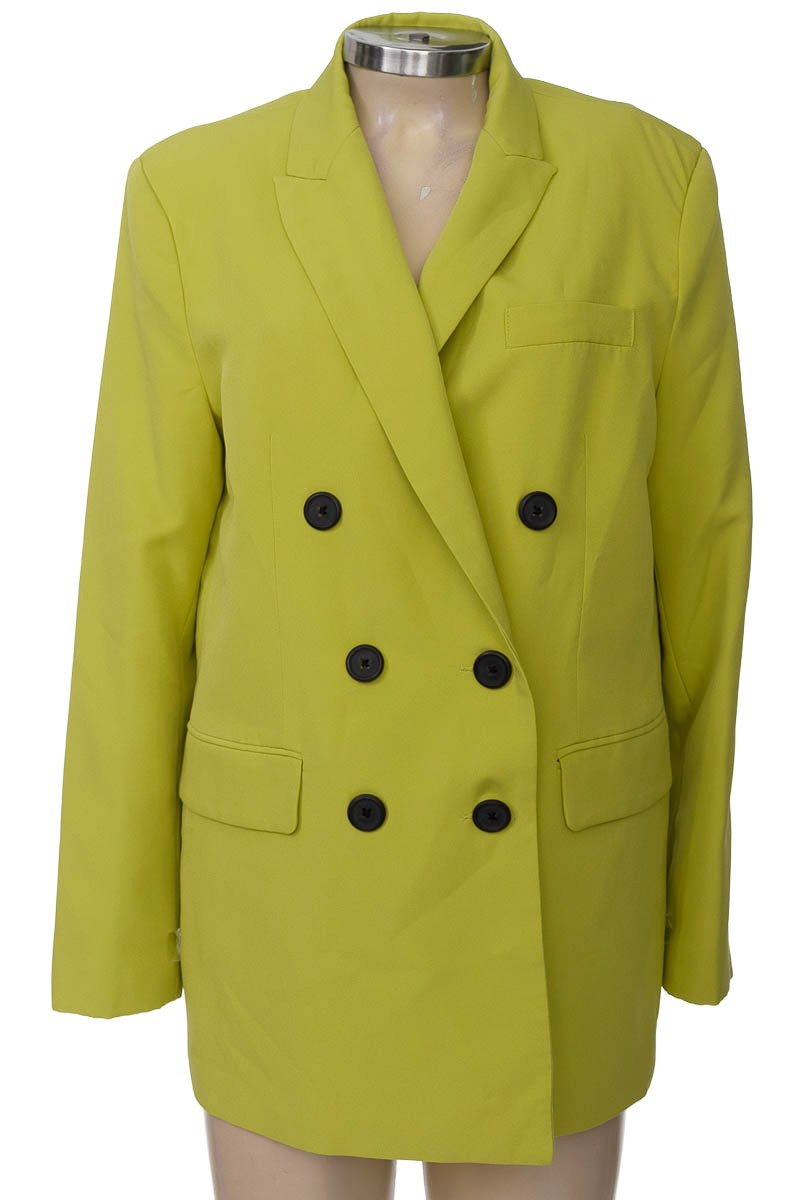 Chaqueta / Abrigo color Verde - Stradivarius