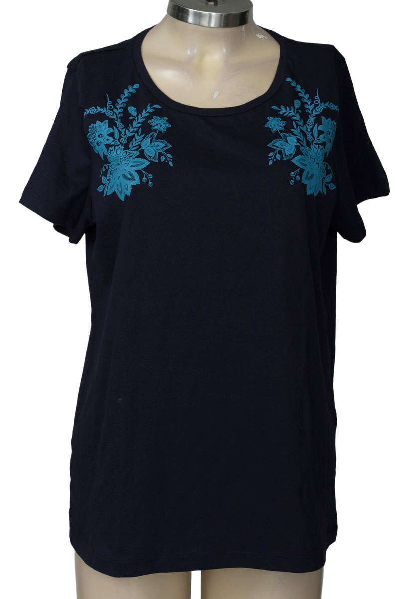 Top / Camiseta color Azul - Newboat
