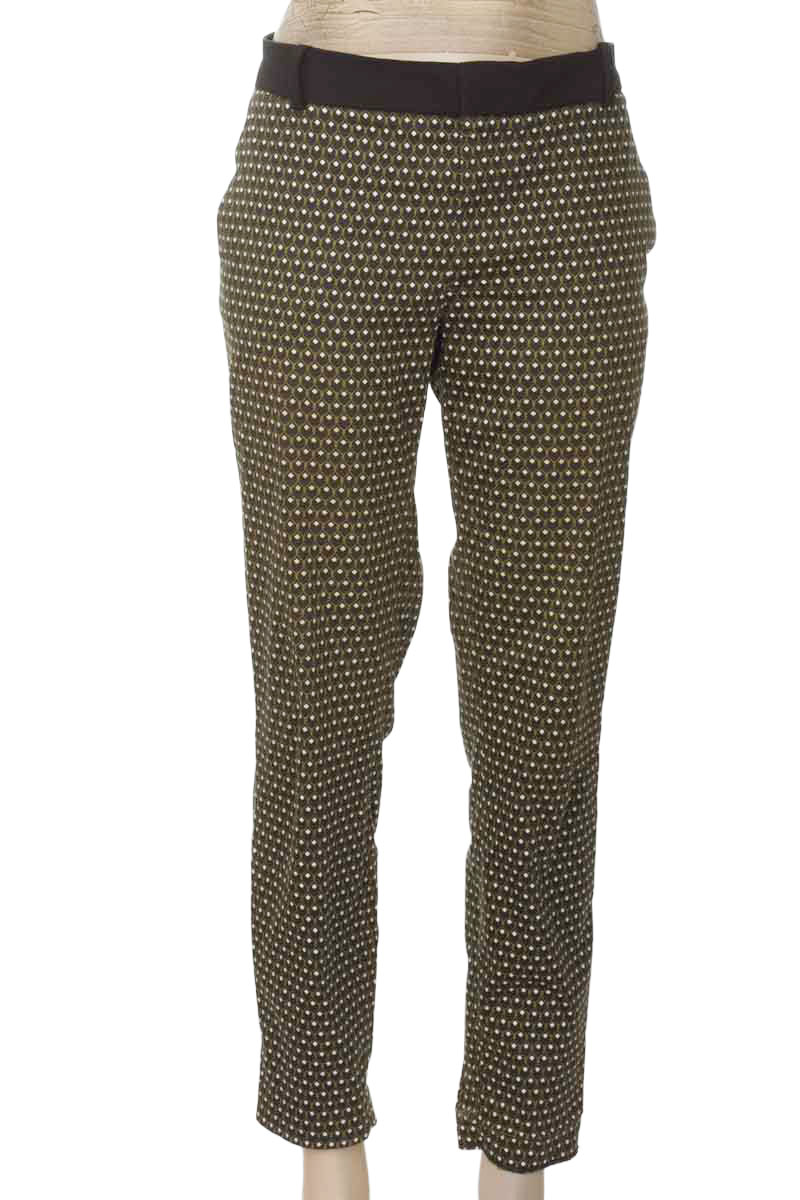 Pantalones color Verde - Zara