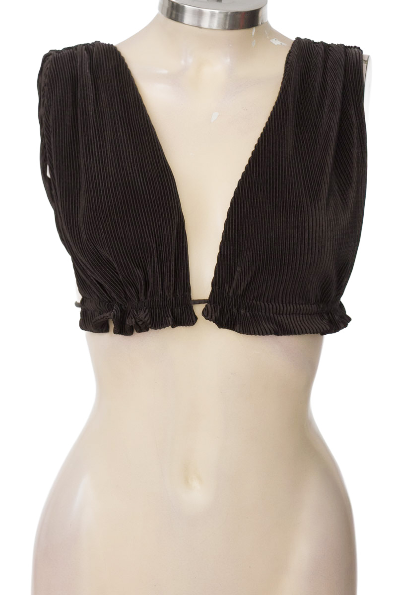 Top / Camiseta color Negro - SANTAMARIA