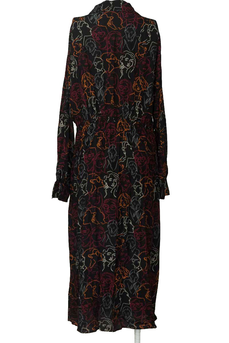 Vestido / Enterizo color Negro - Desigual