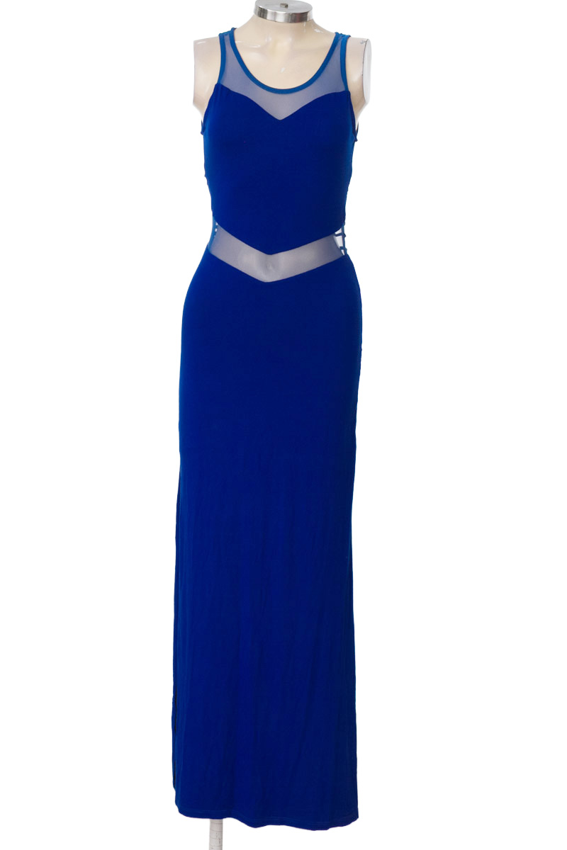 Vestido / Enterizo color Azul - Closeando