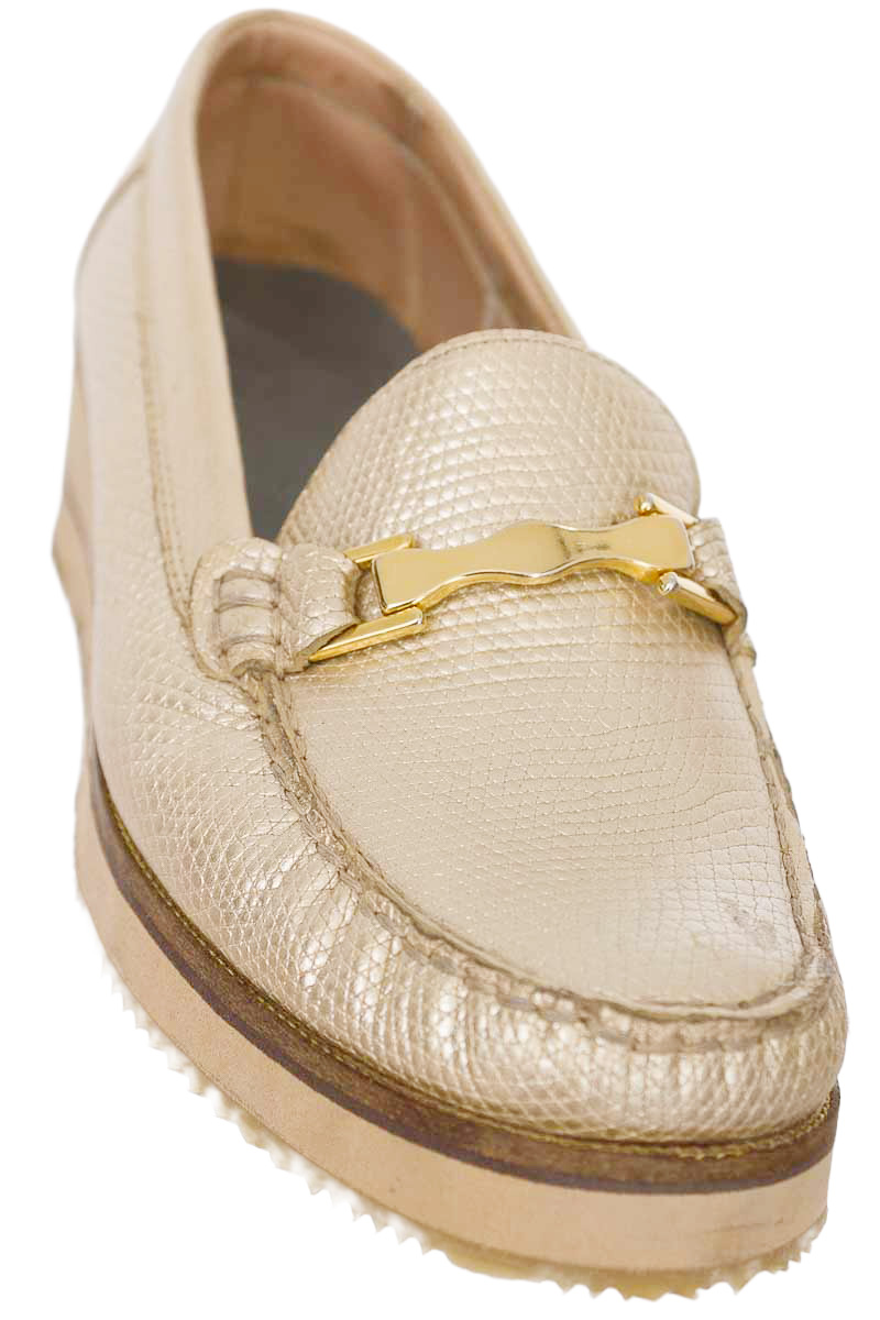 Zapatos color Dorado - Closeando