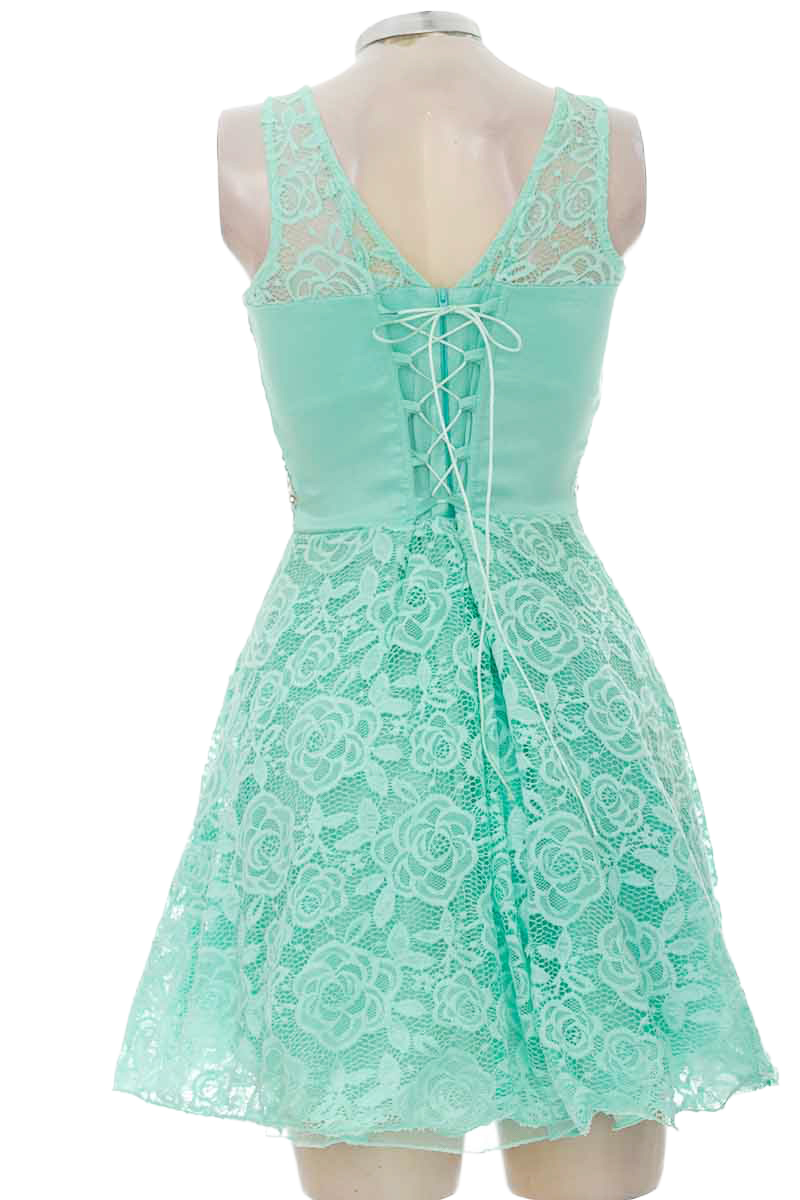 Vestido / Enterizo color Aguamarina - Closeando