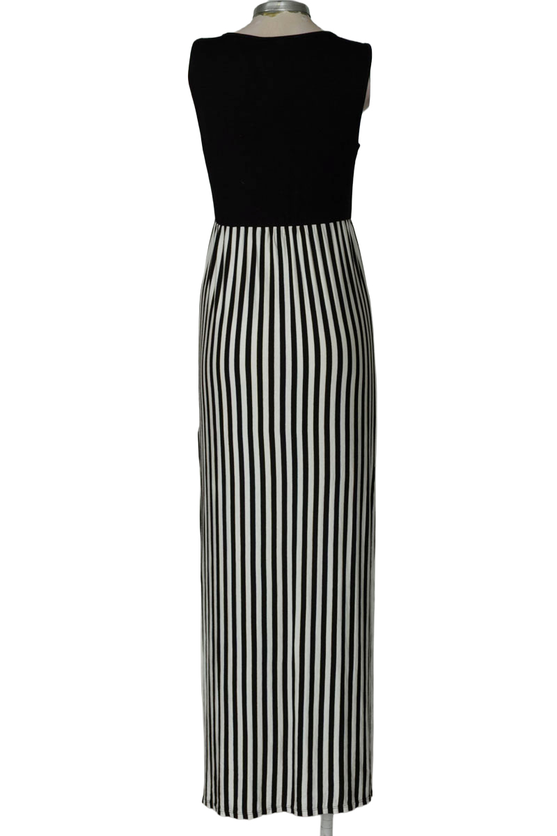 Vestido / Enterizo color Negro - Forever 21