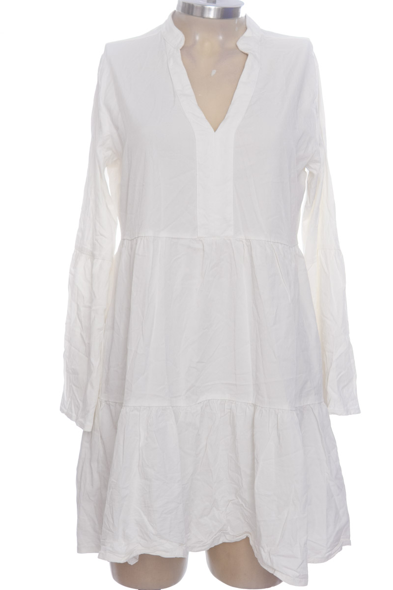 Vestido / Enterizo color Blanco - RAGGED