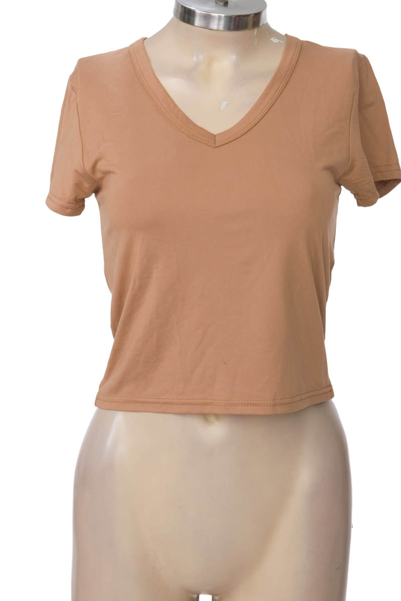 Top / Camiseta color Café - Olivia Rae